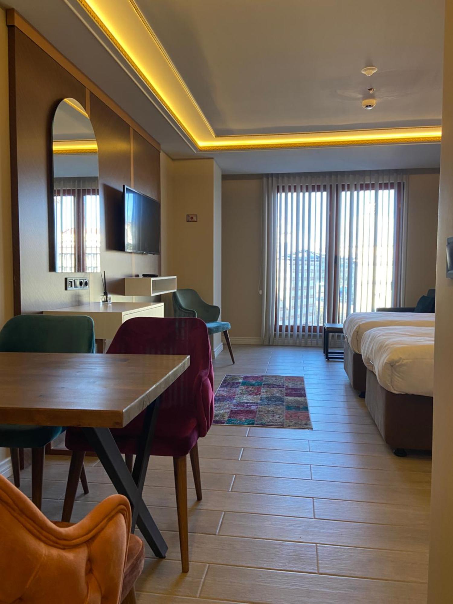 Hotel Town 3*